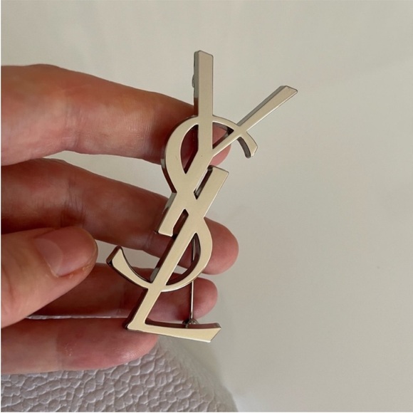 YSL YVES SAINT LAURENT STYLE Elegant SILVER Brooch pin jewelry logo rare - Picture 2 of 4